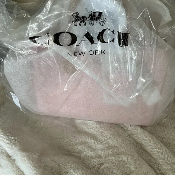 Coach Pink Signature Large Satchel - Picture 4 of 4